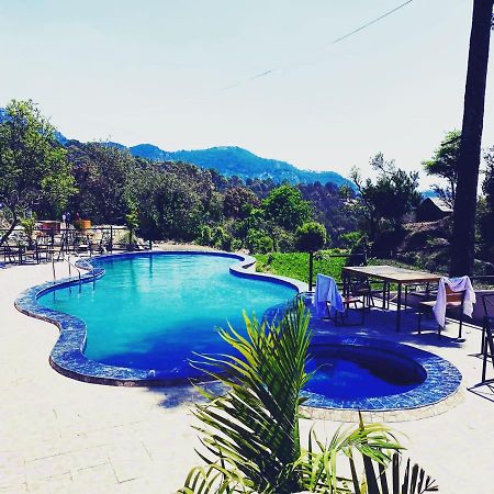 Paradise Pool Resort By Beyond Stay ナイニタール エクステリア 写真